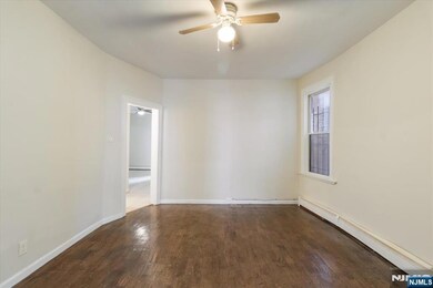 422 Jelliff Ave unit 1, Newark, NJ 07112 - photo 5