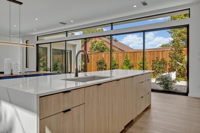 5938 Goodwin Ave, Dallas, TX 75206 - photo 4