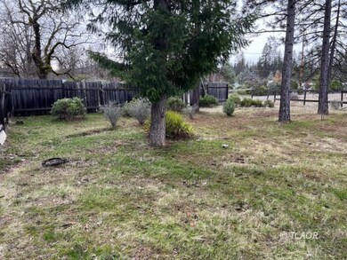 105 Center St, Hayfork, CA 96041 - photo 5