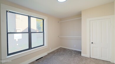 301 N Connor Ave unit 305, Joplin, MO 64801 - photo 4