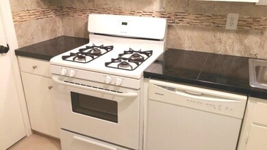 880 E 25th St, Houston, TX 77009 - photo 7