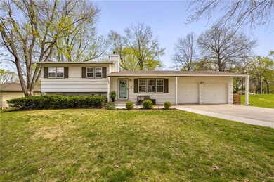 7301 Melrose Ln, Shawnee, KS 66203 - photo 2