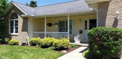 This ranch style home sits on a quiet cul-de-sac w