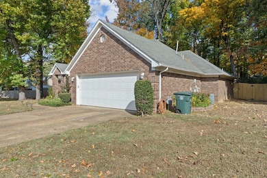 8910 Carrollwood Ln E, Cordova, TN 38016 - photo 4