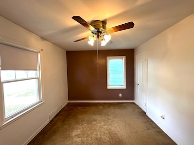 108 W Nishna Rd, Shenandoah, IA 51601 - photo 7