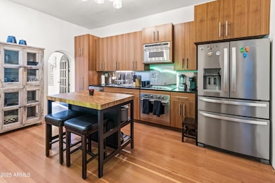 4540 N 44th St unit 2, Phoenix, AZ 85018 - photo 3