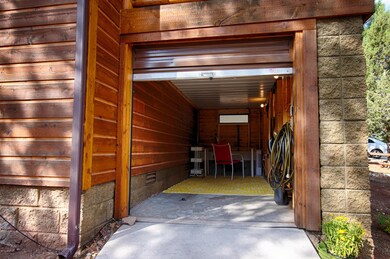 Storage shed