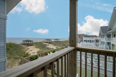 SMELL THE OCEAN AIR