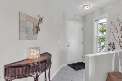 4122 Breezewood Dr unit 203, Wilmington, NC 28412 - photo 3