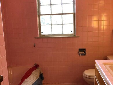 407 S Niles Ave, Tuscola, IL 61953 - photo 7