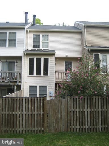 3752 Farmland Dr, Fairfax, VA 22033 - photo 3