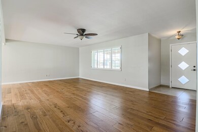 1417 W Orchid Ln, Phoenix, AZ 85021 - photo 7