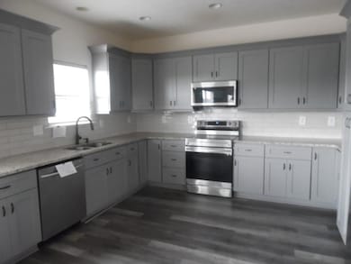 1212 Ashton Park Dr, Lawrenceville, GA 30045 - photo 2