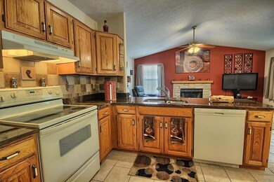 Kitchen 4