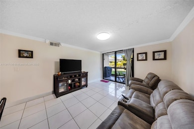 12209 SW 14th Ln unit 1105, Miami, FL 33184 - photo 5