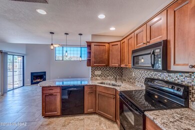 4271 N River Grove Cir unit 238, Tucson, AZ 85719 - photo 3