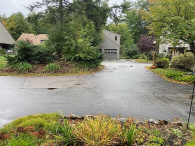 111 Coburn Ave unit 110, Nashua, NH 03063 - photo 4