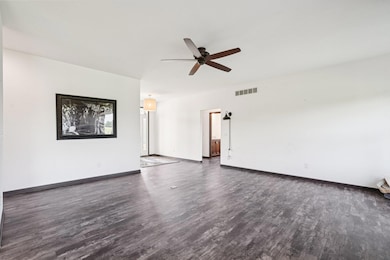 5161 Wildlife View Ct, Wayne