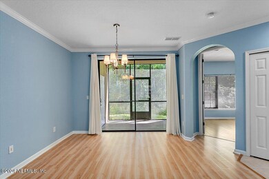 03-Dining Area
