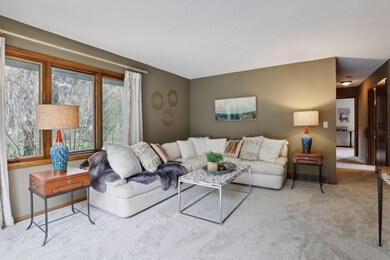 1810 Gladview Ln, Maple Plain, MN 55359 - photo 7