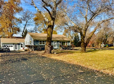 unlisted-address, Aurora, IL 60506 - photo 3