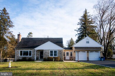 615 Marshall Dr, Broomall, PA 19008 - photo 2