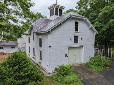 31 Franklin St, Brandon, VT 05733 - photo 5