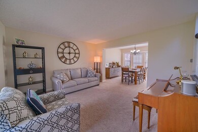 3487 Topgallant Crt (19)