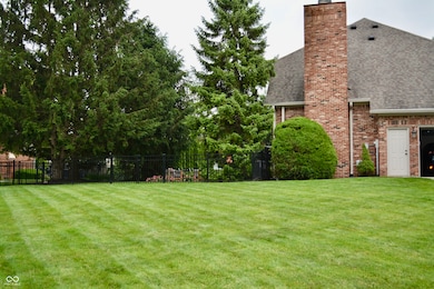 6862 Riverside Way, Fishers, IN 46038 - photo 2