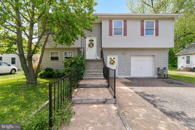 2432 Lodge Farm Rd, Sparrows Point, MD 21219 - photo 4