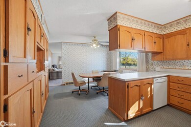 25871 200th Ave, Sigourney, IA 52591 - photo 6