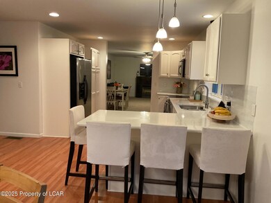 15 Lahn St, Hazleton, PA 18202 - photo 7