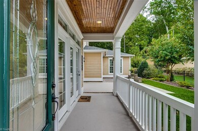 1327 Middleton Cir, Asheboro, NC 27205 - photo 3