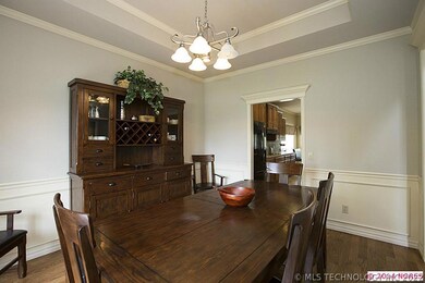 Very spacious Dining Room w/wood floor!