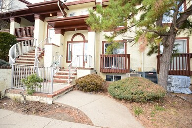 205 Michaels Ct unit 205, Woodbridge, NJ 07095 - photo 4