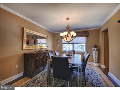 9 Joan Trail, Langhorne, PA 19047 - photo 5