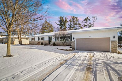 3804 Mountview Road-3.jpg-SMALL