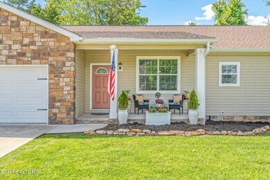 8-web-or-mls-207 Alexis Lane-9