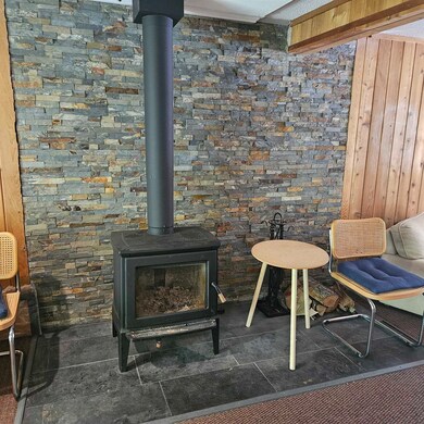 10 Kernwood Dr unit 2, Lincoln, NH 03251 - photo 7