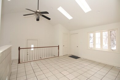 2531 Sequoit Rd, Waukegan, IL 60087 - photo 2