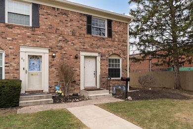 80 Tarryton Ct E, Columbus, OH 43228 - photo 3