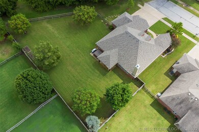 20433 E 49th St S, Broken Arrow, OK 74014 - photo 2