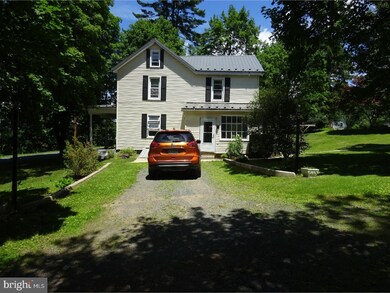 458 Lake Front Dr, Orwigsburg, PA 17961 - photo 2