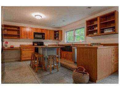 173 Wolfes Neck Rd, Freeport, ME 04032 - photo 4