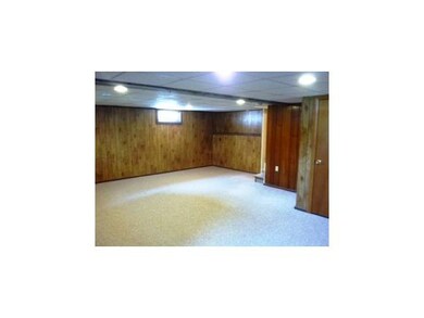 68 Oakdale Ave unit 2, Manchester, NH 03103 - photo 6