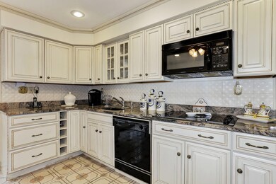 17 Rolling Knolls Dr, Middletown, NJ 07748 - photo 7