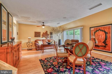 2215 Foxbane Square, Baltimore, MD 21209 - photo 5