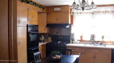 347 N Main St, Archbald, PA 18403 - photo 3