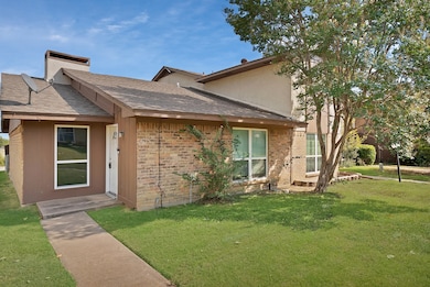 1402 S Carrier Pkwy unit 110, Grand Prairie, TX 75051 - photo 2