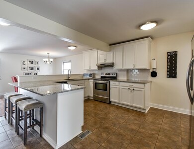Fully-updated Kitchen